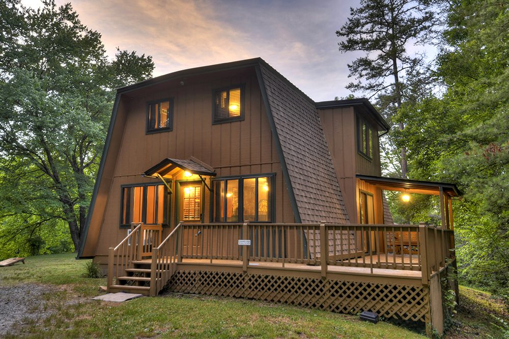 Blue Ridge - Fireside Lodge - Featured