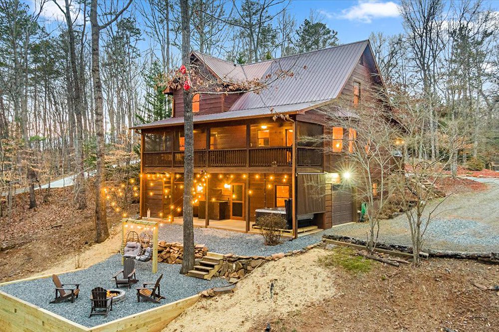 Ellijay - Hillside Retreat - Featured