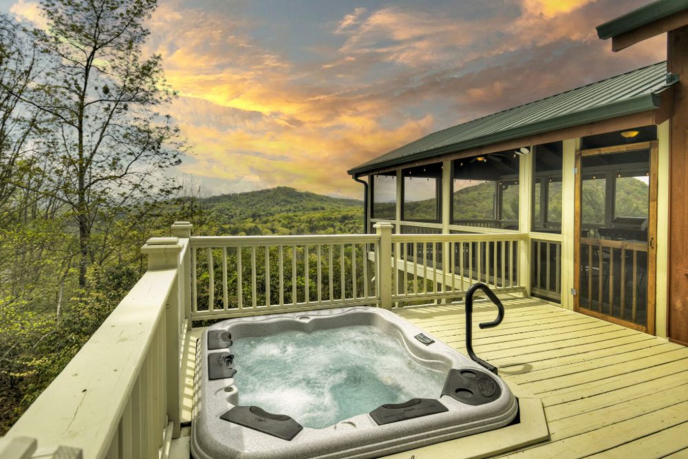 Blue Ridge - Fireside Bluff - Featured