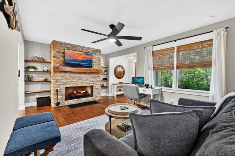Blue Ridge Davis Hideaway Featured