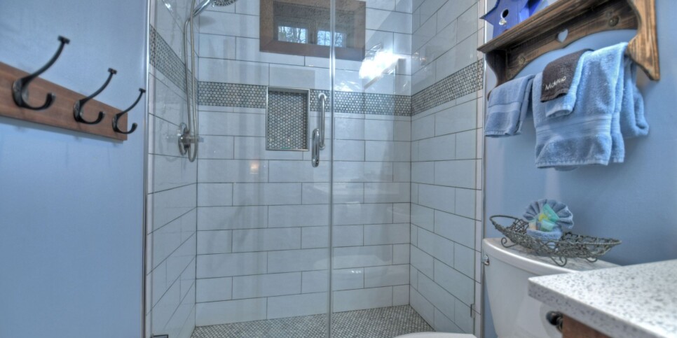 big-canoe-american-dream-bathroom-2