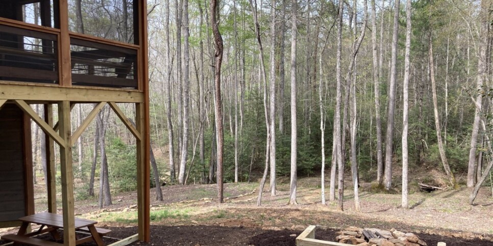 Blairsville - Holly Berry Hill - Exterior