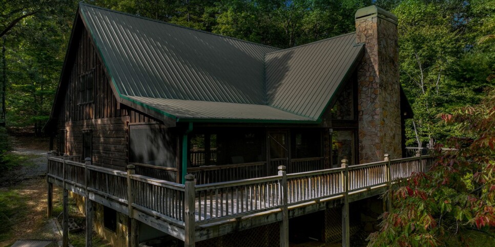 Blue Ridge - Buffalo Ridge - Exterior