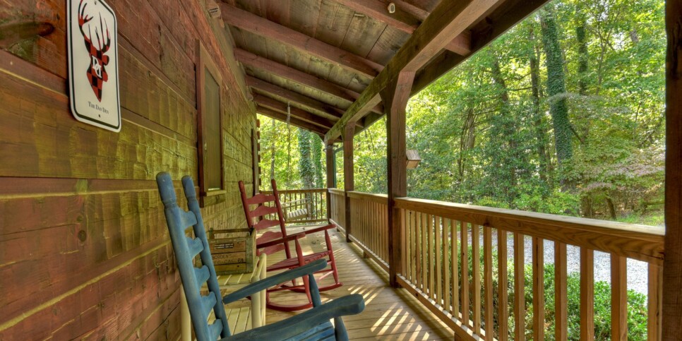 Blue Ridge - Buffalo Ridge - Exterior