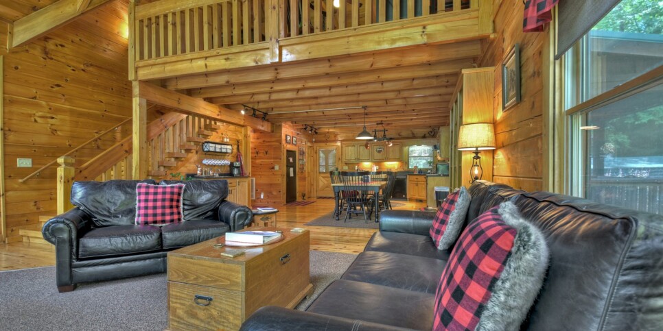 Blue Ridge - Buffalo Ridge - Living