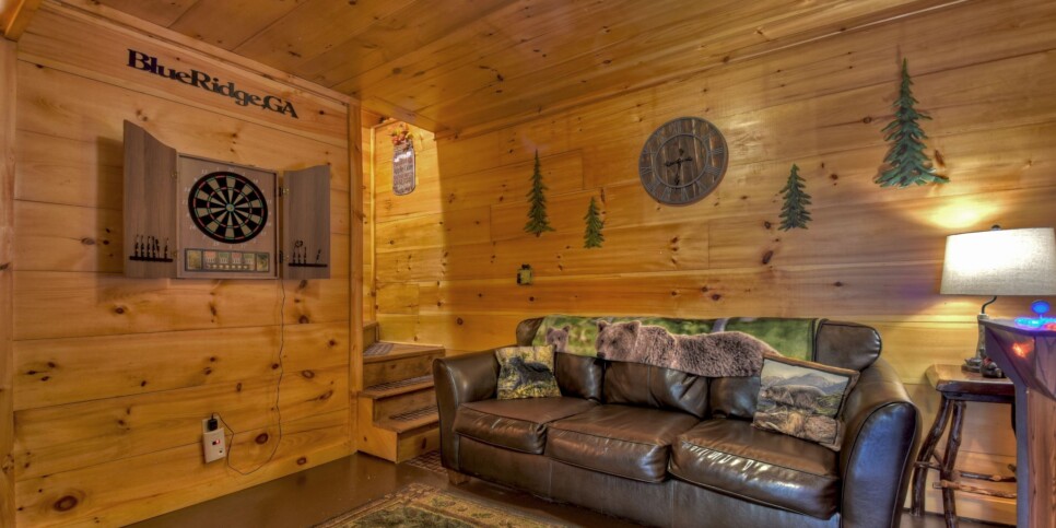 Blue Ridge Cabin - Mamas Bear Hideaway - Rec Room
