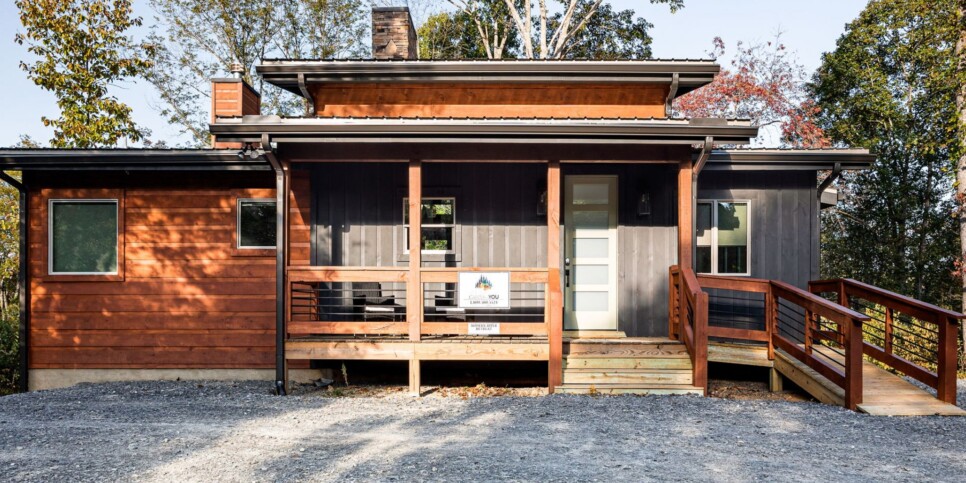 Blue Ridge Cabin - Modern River Retreat - Exterior