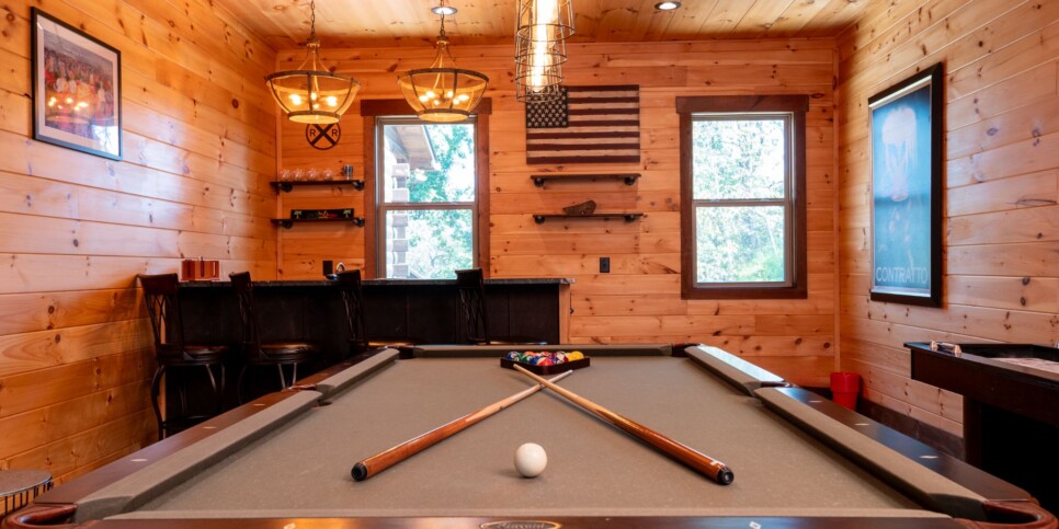 Blue Ridge Cabin - Toccoa River Mist - Rec Room