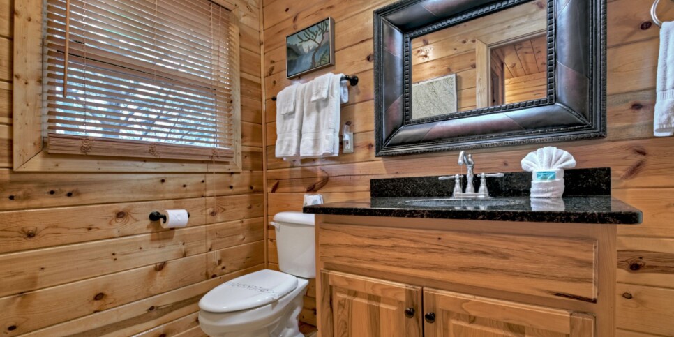 Blue Ridge Cabin - Appalachian Sunrise - Bathroom