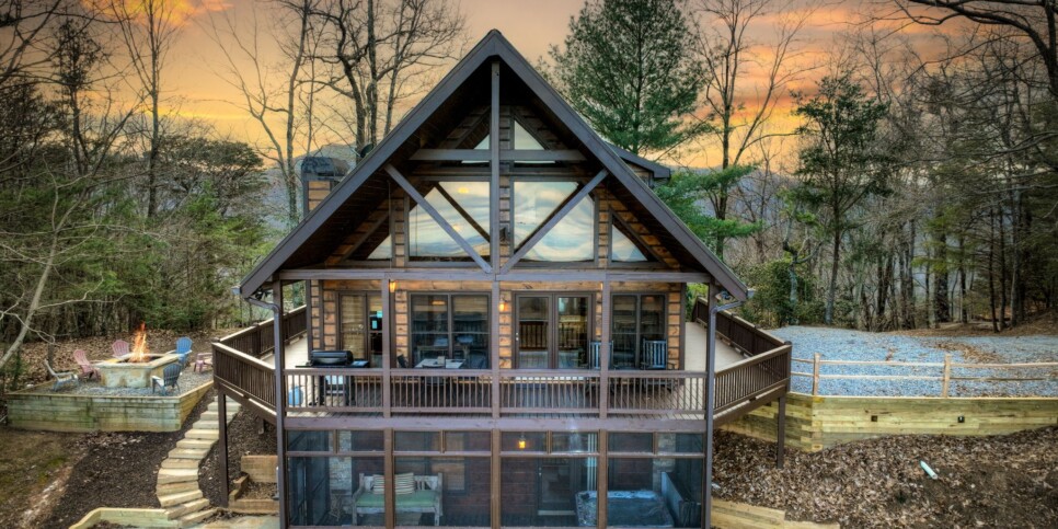 Blue Ridge Cabin - Appalachian Sunrise - Exterior