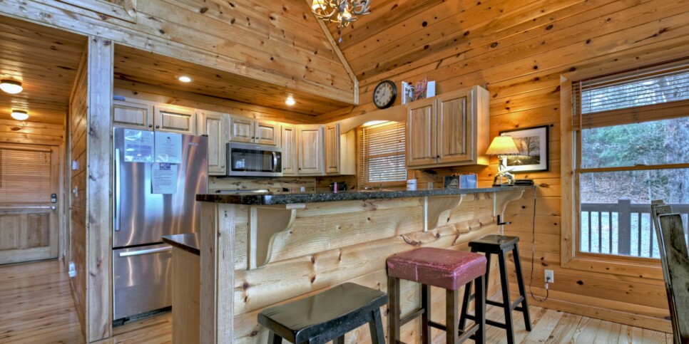 Blue Ridge Cabin - Appalachian Sunrise - Kitchen
