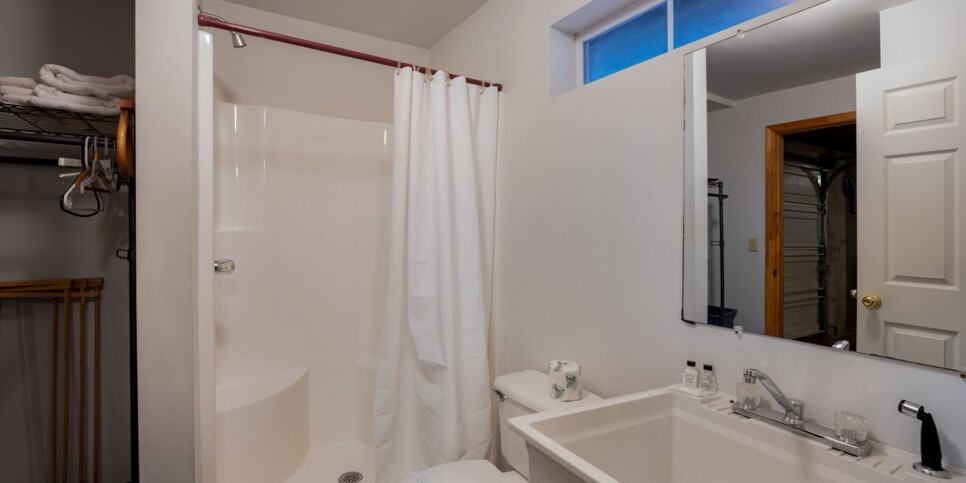 Blue Ridge - Peaceful Living - Bathroom