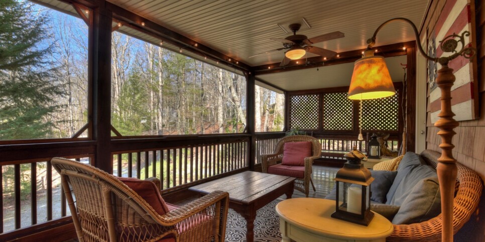 Blue Ridge - Southern Living Cottage - Exterior