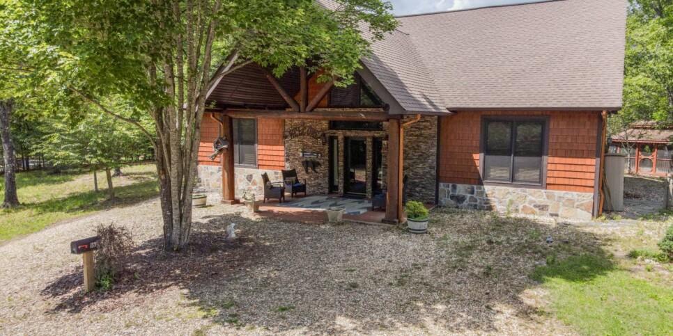 Blue Ridge Cabin - Snowbird Sanctuary - Drones