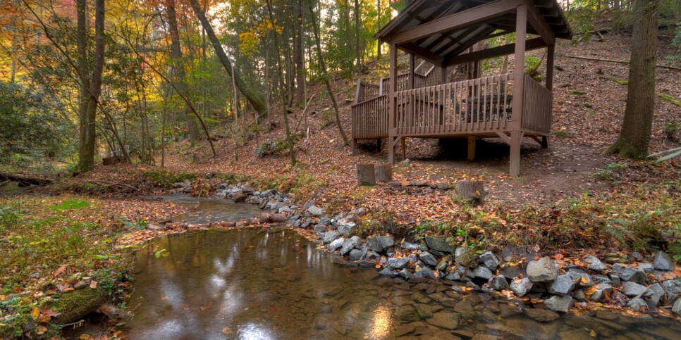 Blue Ridge - Castle Creek - Exterior