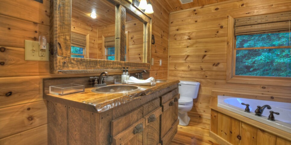 Blue Ridge - Eagles Landing - Bathroom