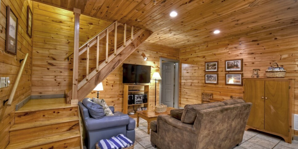 Blue Ridge - K6 Lodge - Rec Room