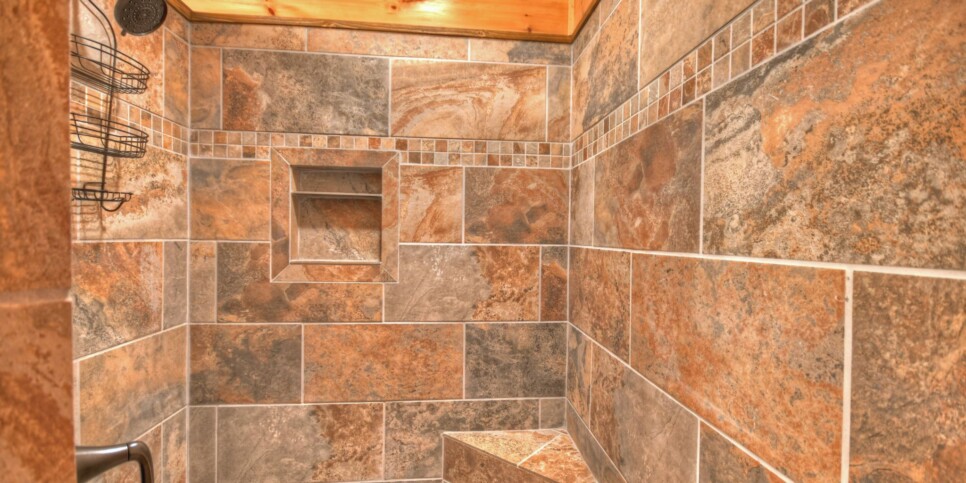 Blue Ridge - Pursuit of Happiness - Bathroom