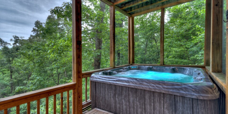 Blue Ridge - Pursuit of Happiness - Exterior