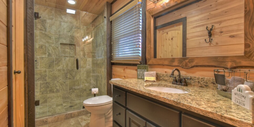Blue Ridge - Skyfall - Bathroom