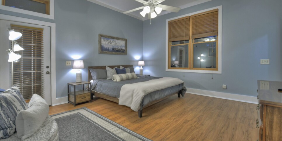 Blue Ridge Cabin - Snowbird Sanctuary & Snowbird Nest - Bedroom