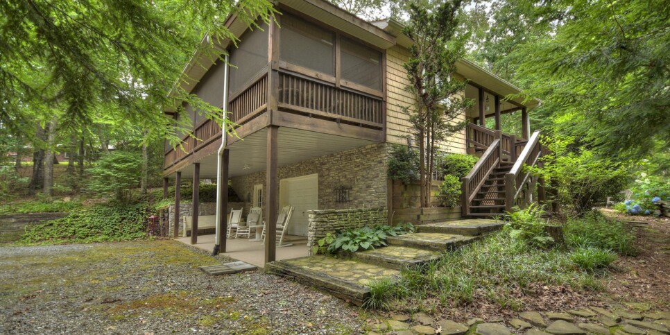 Blue Ridge Cabin - Southern Living Cottage - Exterior