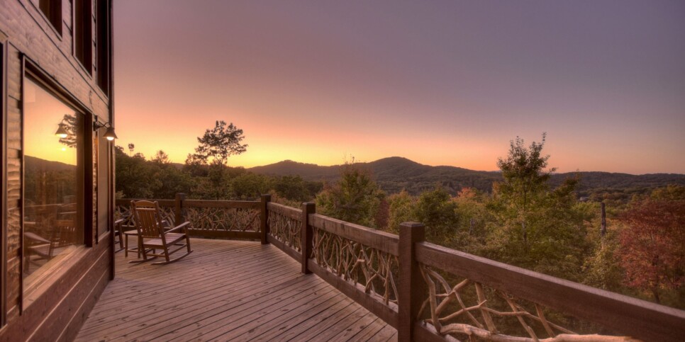 Blue Ridge Cabin - View Topia - Exterior