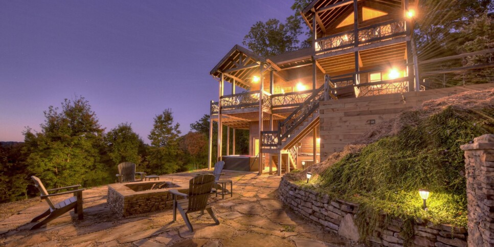 Blue Ridge Cabin - View Topia - Exterior