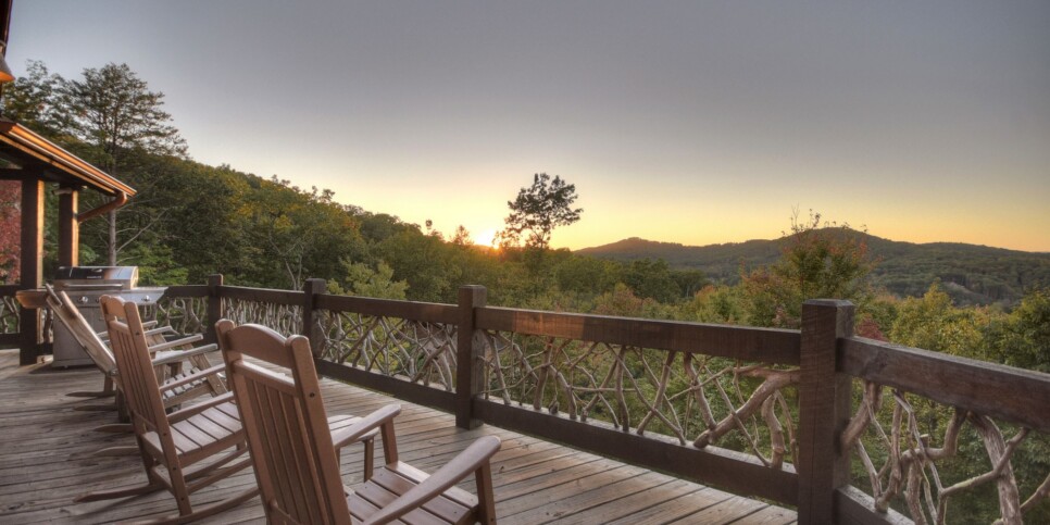 Blue Ridge Cabin - View Topia - Exterior