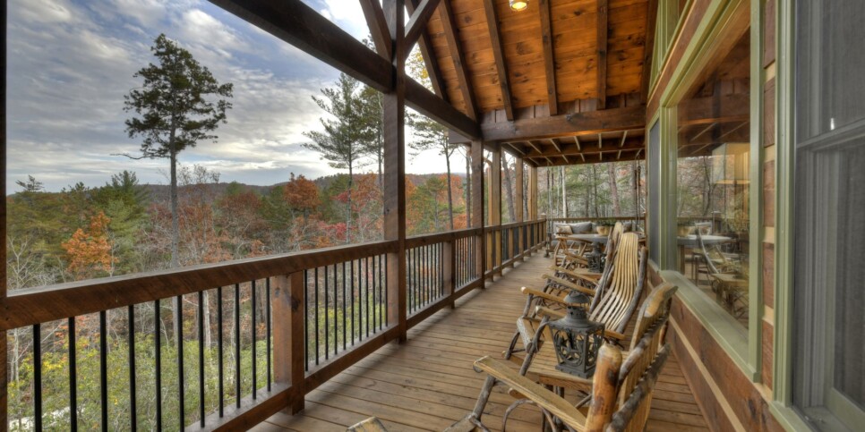 georgia-a-starry-night-cabin-exterior-1