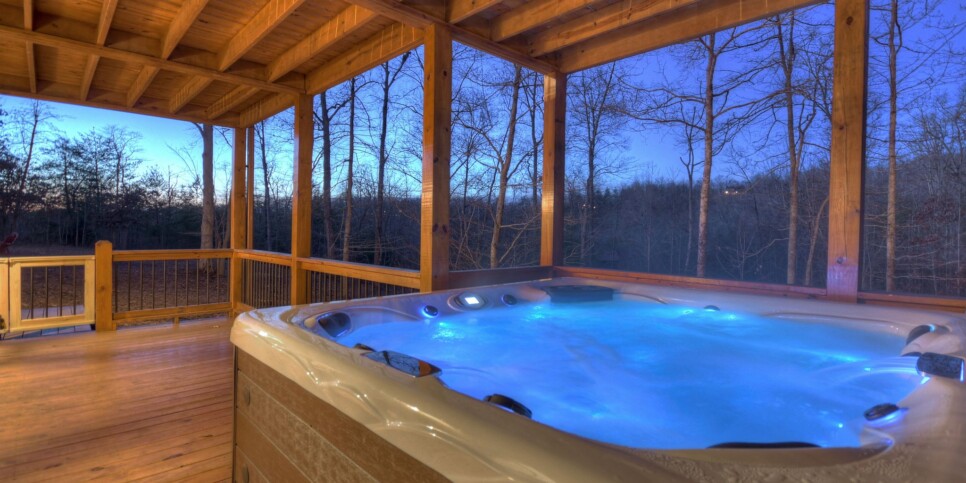 Blue Ridge Cabin - 5 O'clock Somewhere - Exterior