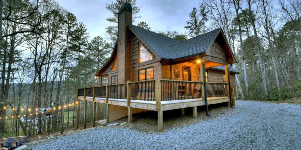 Mineral Bluff - Smores Cabin - Exterior