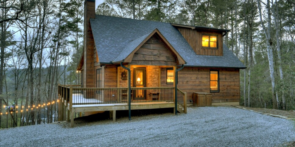 Mineral Bluff - Smores Cabin - Exterior
