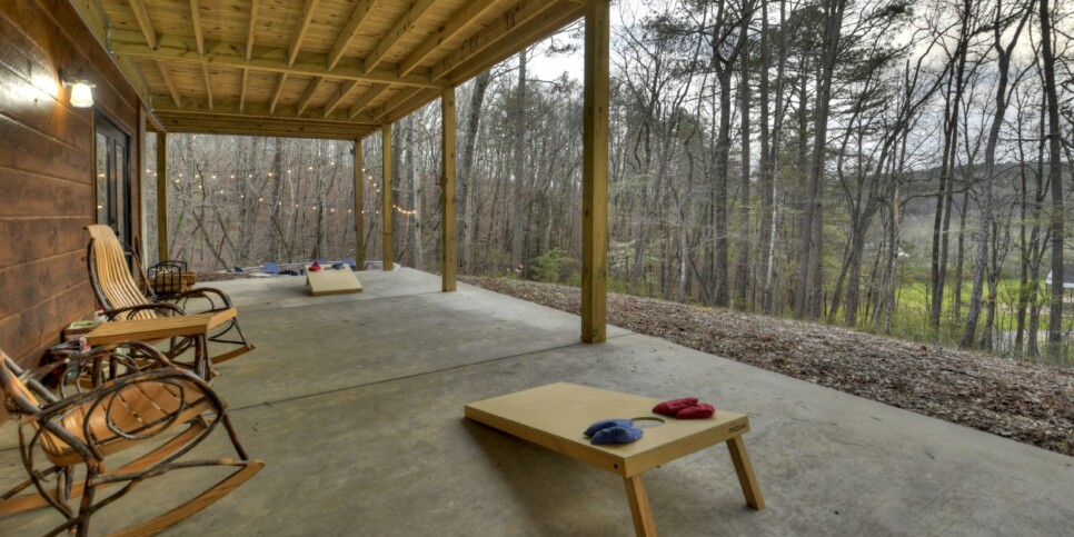 Mineral Bluff - Smores Cabin - Exterior