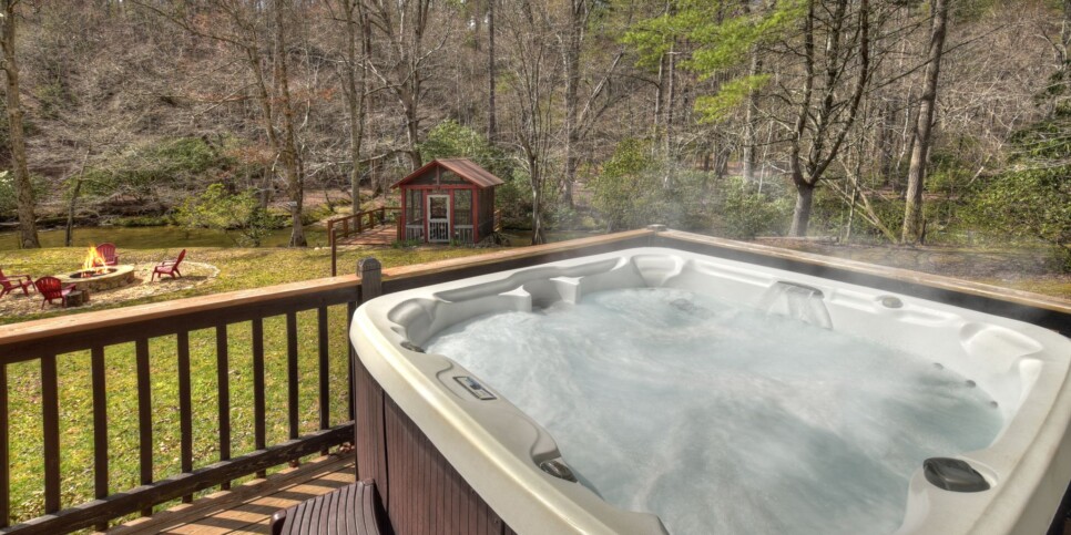 Morganton Cabin - Knotty Creek Retreat - Exterior