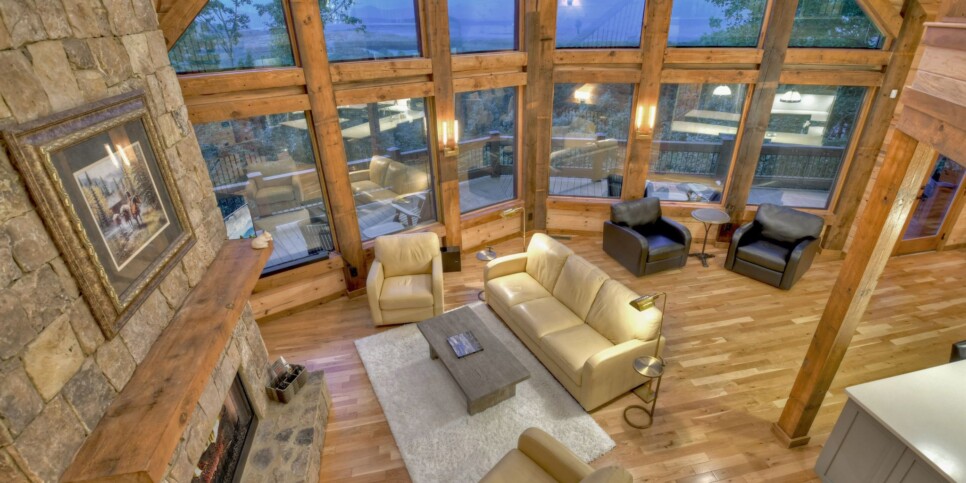 Morganton Cabin - Honey Hill - Living Room
