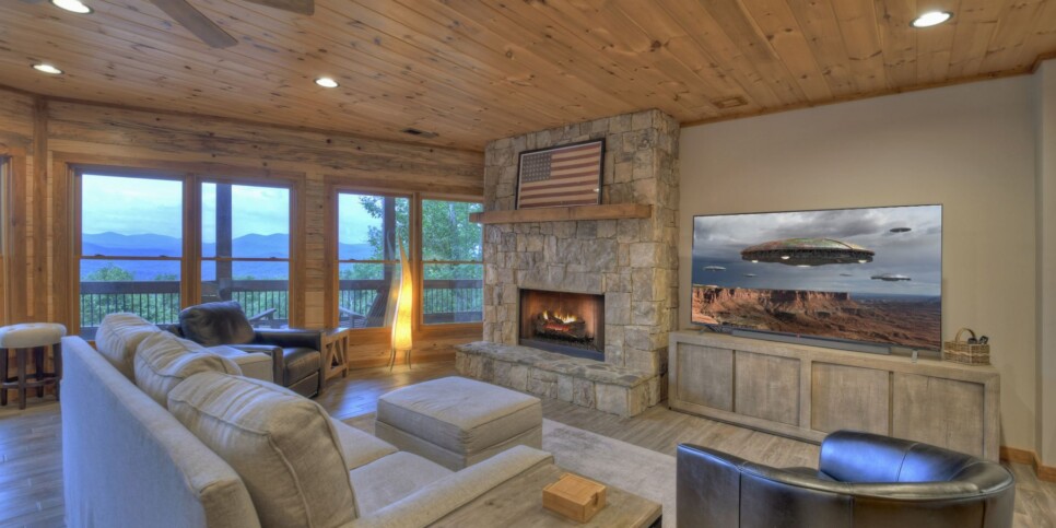 Morganton Cabin - Honey Hill - Rec Room