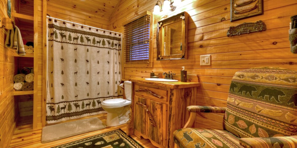 Morganton - Cardinal's Crossing - Bathroom