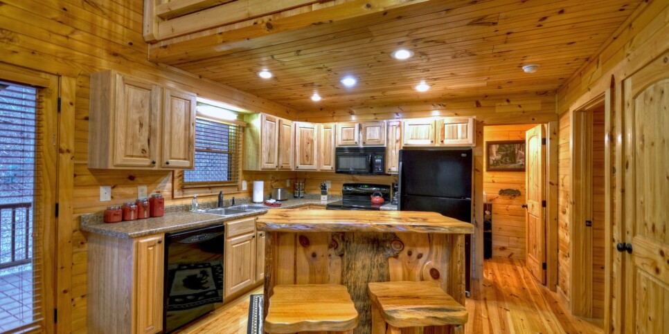 Morganton - Cardinal's Crossing - Kitchen