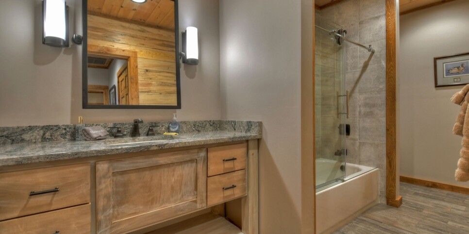 morganton-honey-hill-bathroom-2