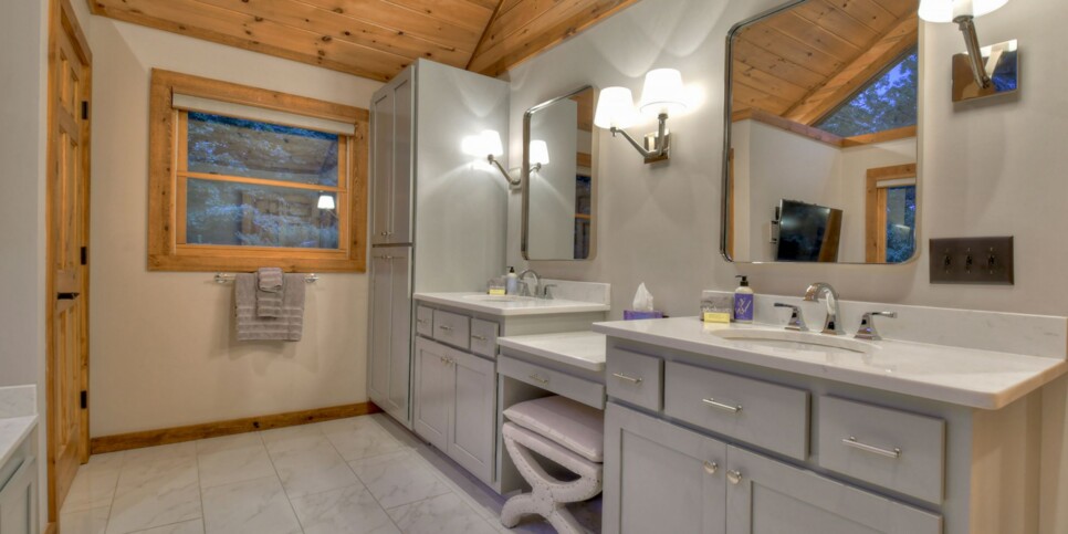 morganton-honey-hill-bathroom-4