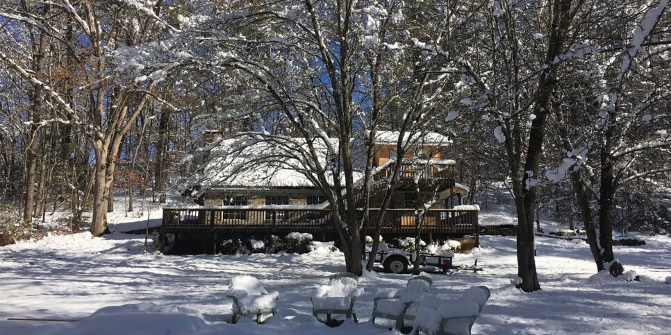 morganton-knotty-creek-retreat-exterior-11