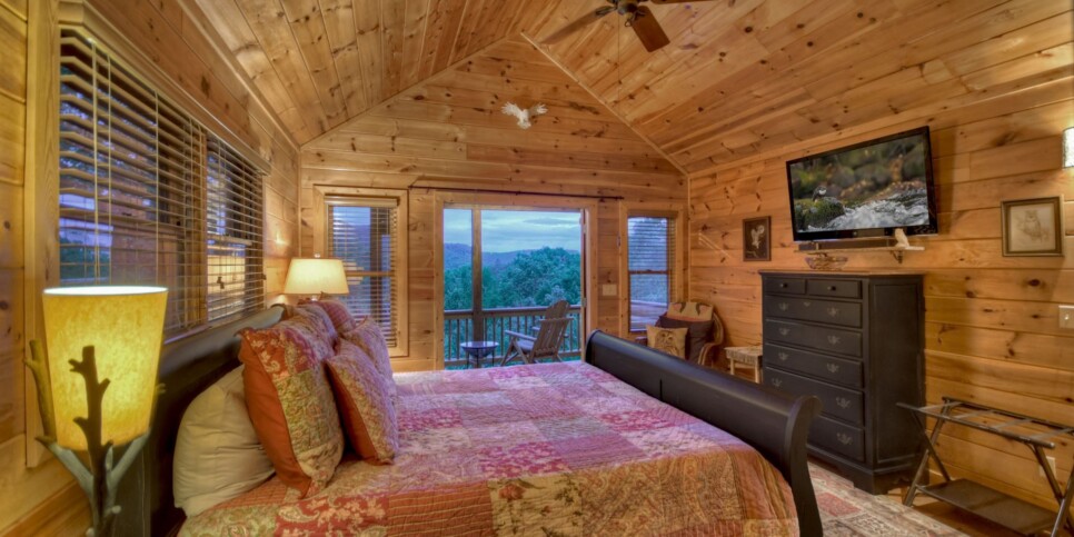 Blue Ridge - Pursuit of Happiness - Bedroom