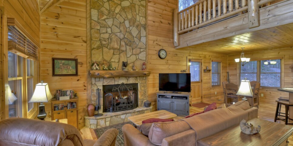 Blue Ridge Cabin - Sweet Seclusion - Living Room