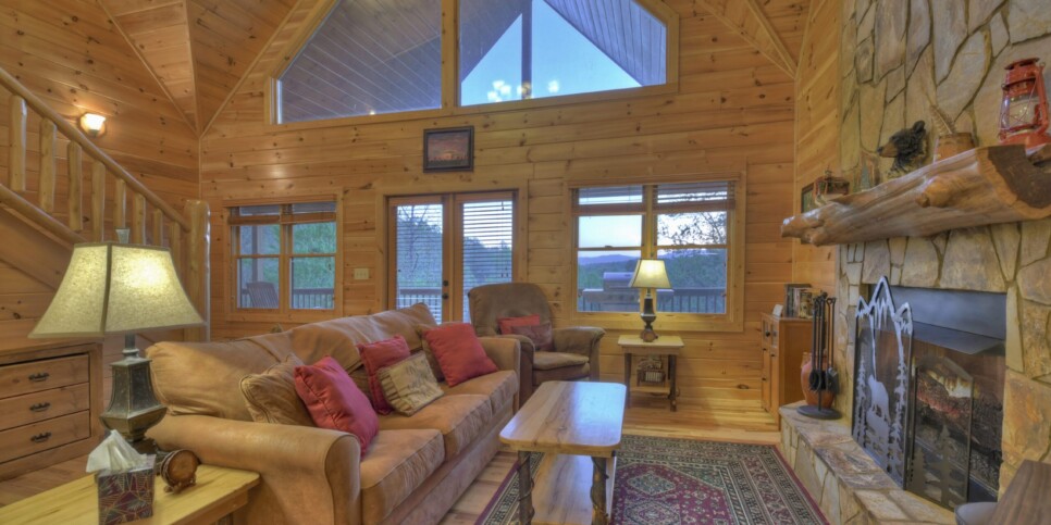 Blue Ridge Cabin - Sweet Seclusion - Living Room