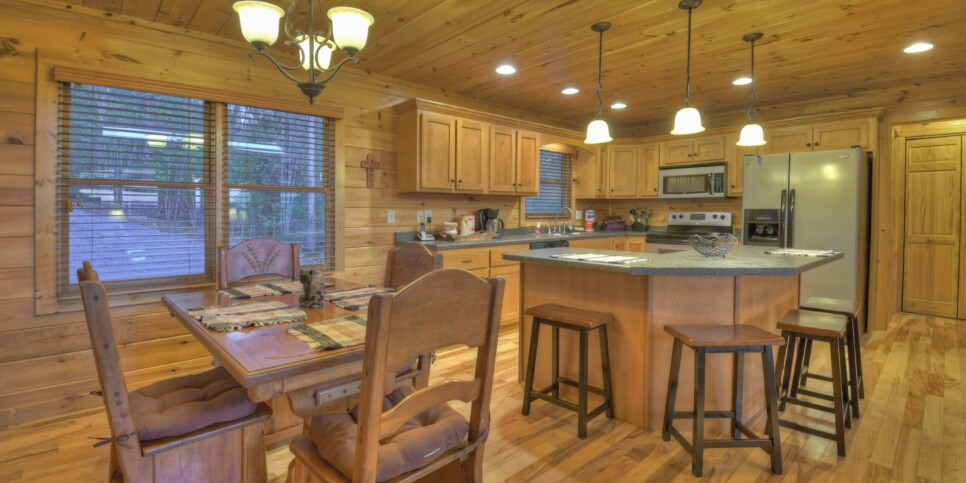 Blue Ridge Cabin - Sweet Seclusion - Kitchen