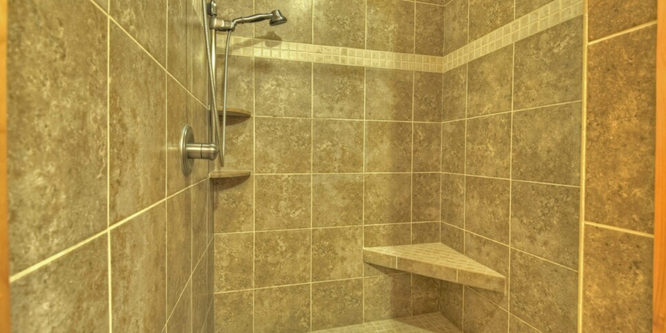 Blue Ridge Cabin - Sweet Seclusion - Bathroom