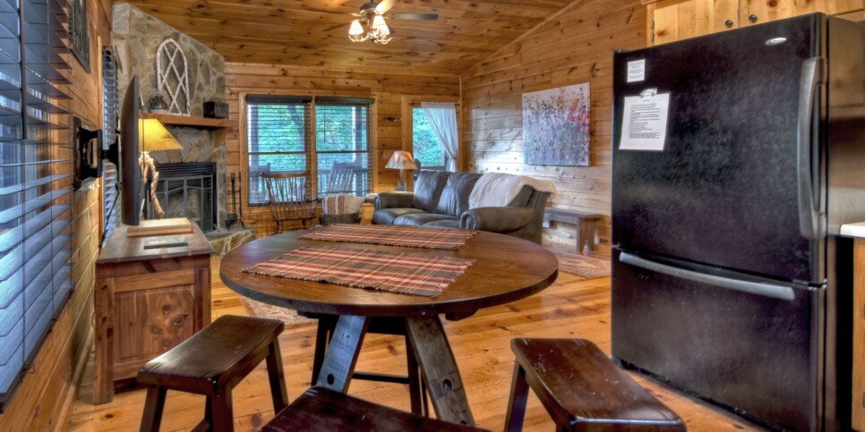 Blue Ridge - Bearfoot Ridge - Kitchen