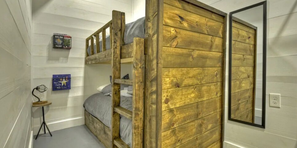 Blue Ridge - River Bend - Bedroom Temp