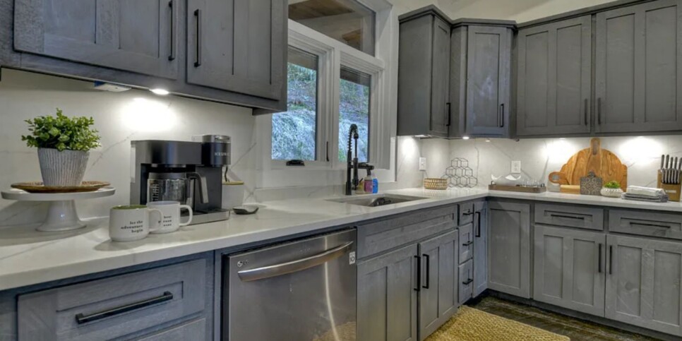 Blue Ridge - River Bend - Kitchen Temp